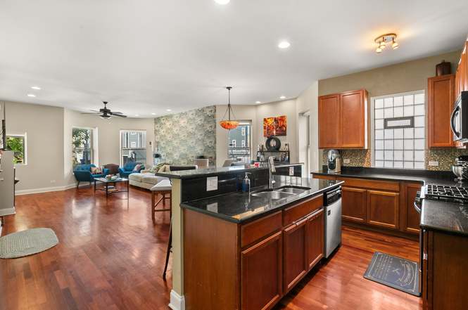 Miami waterfront residence kitchen